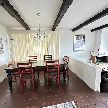House In - Birta Vakantiehuis *